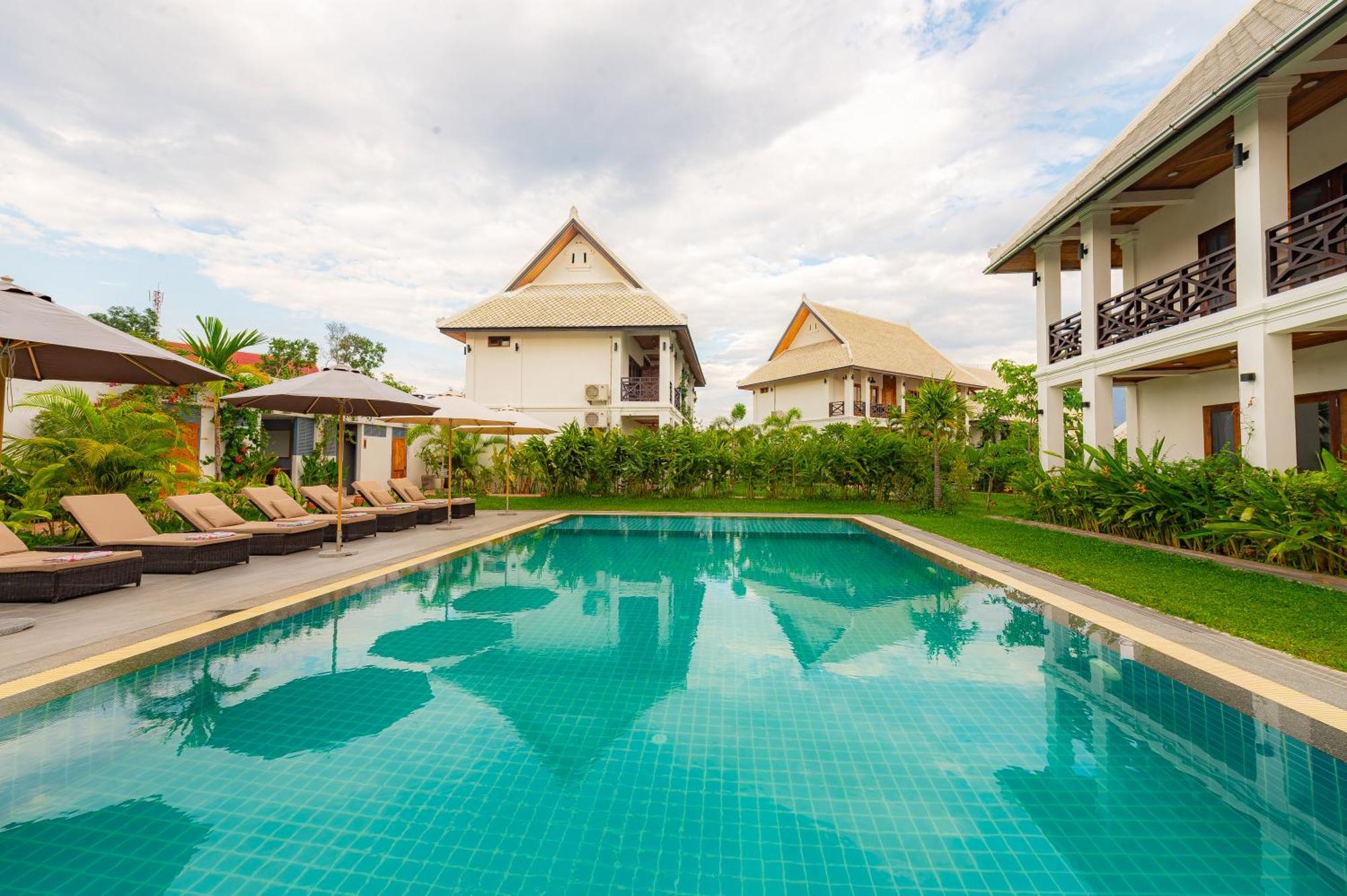 Madilao Hotel Luang Prabang Bagian luar foto