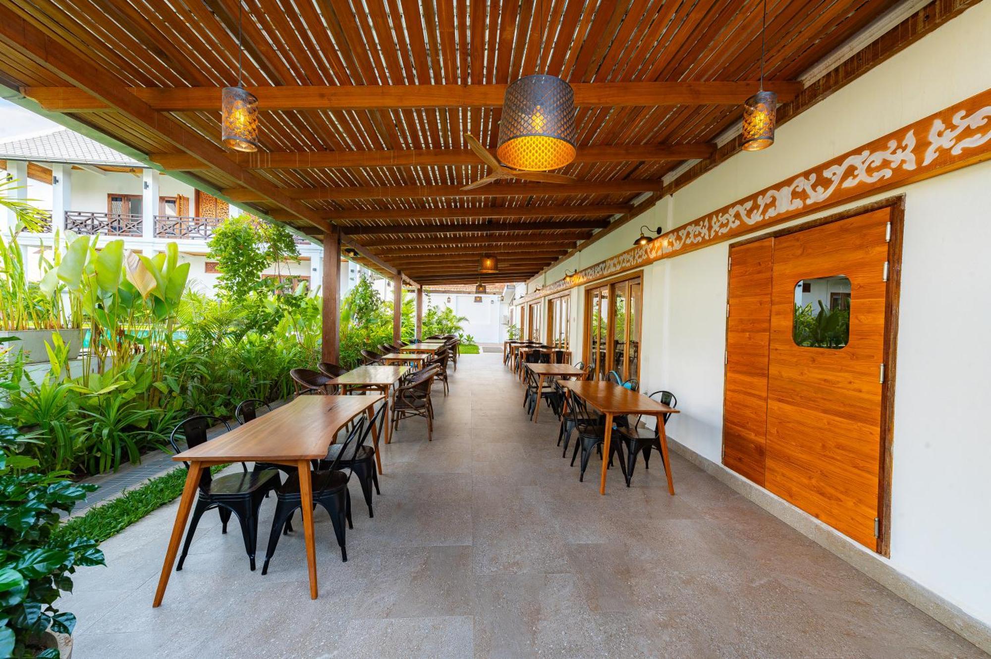 Madilao Hotel Luang Prabang Bagian luar foto